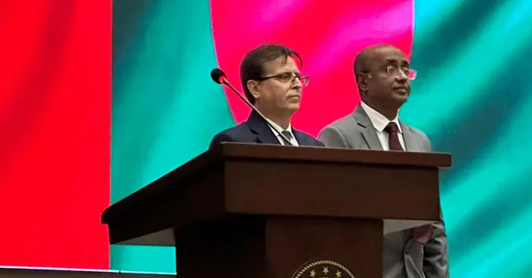 আইনমন্ত্রী মো. আসাদুজ্জামান ও তুরস্কের রাষ্ট্রদূত রামিস সেন